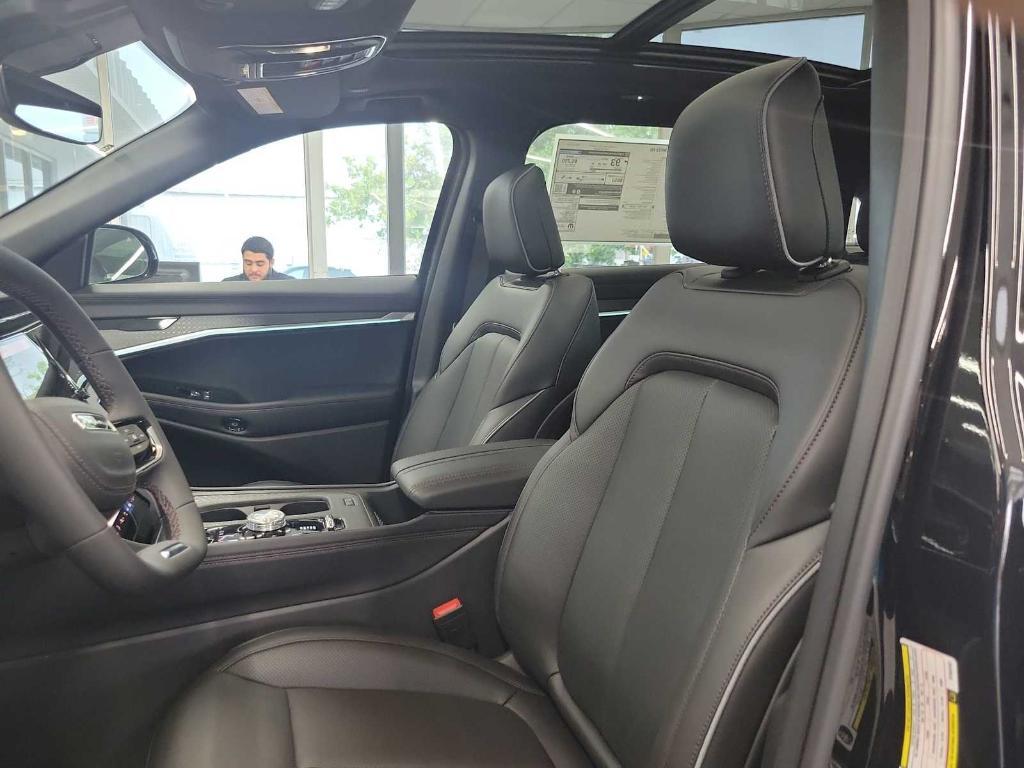 new 2025 Jeep Wagoneer S car, priced at $60,269