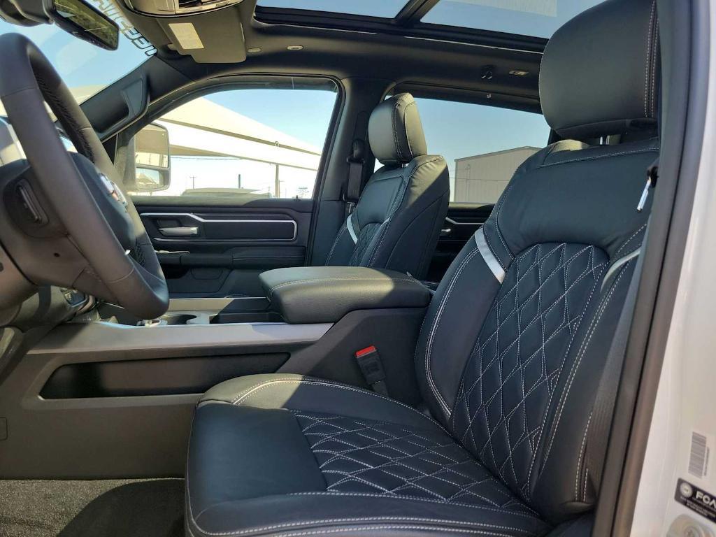 new 2025 Ram 1500 car, priced at $78,285