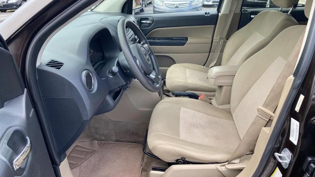 used 2014 Jeep Compass car, priced at $5,500