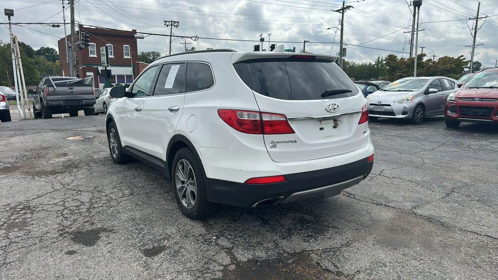 used 2014 Hyundai Santa Fe car, priced at $6,350