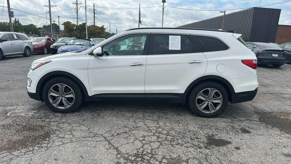 used 2014 Hyundai Santa Fe car, priced at $6,350