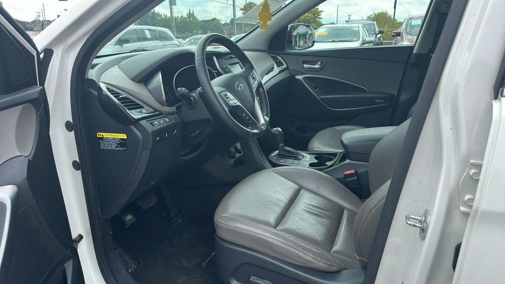 used 2014 Hyundai Santa Fe car, priced at $6,350