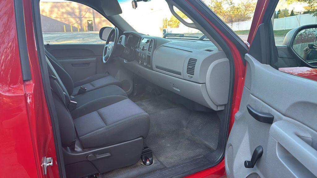 used 2011 Chevrolet Silverado 1500 car, priced at $5,700