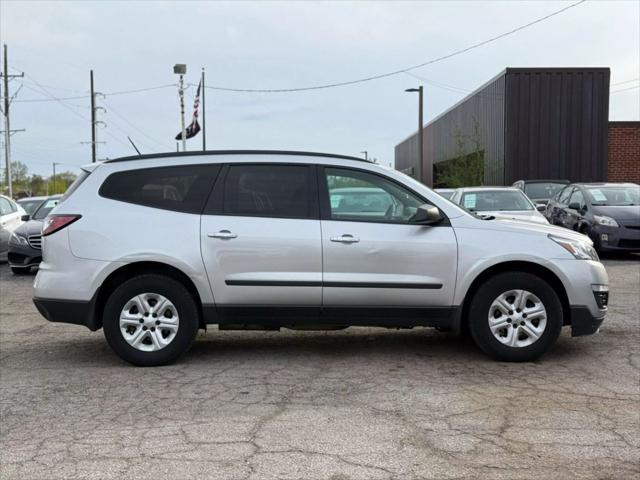 used 2015 Chevrolet Traverse car, priced at $6,850