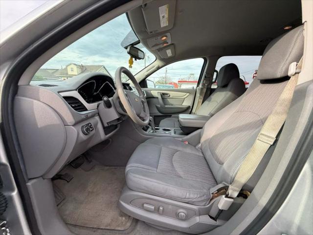 used 2015 Chevrolet Traverse car, priced at $6,850