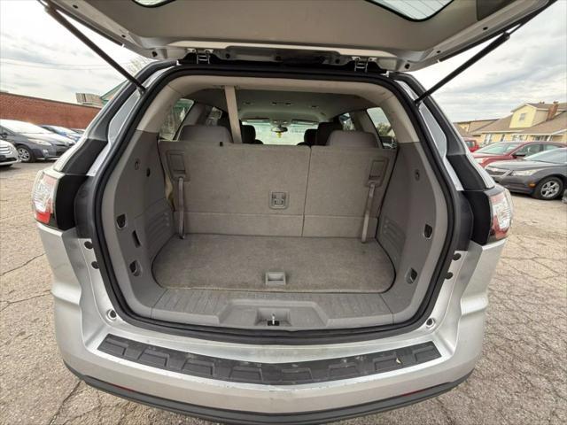 used 2015 Chevrolet Traverse car, priced at $6,850