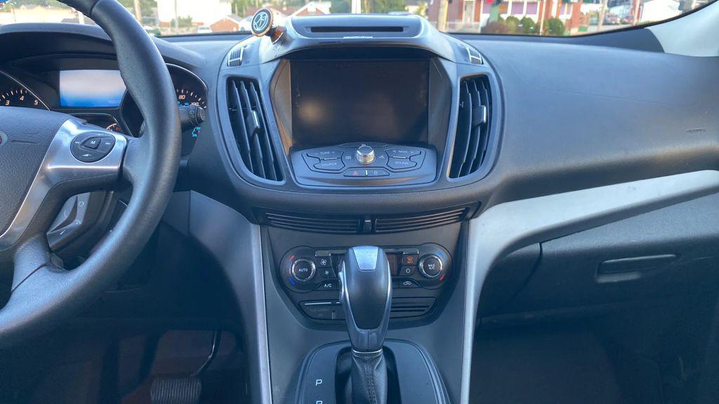 used 2014 Ford Escape car, priced at $5,200