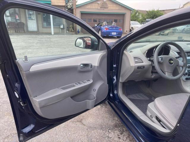 used 2011 Chevrolet Malibu car
