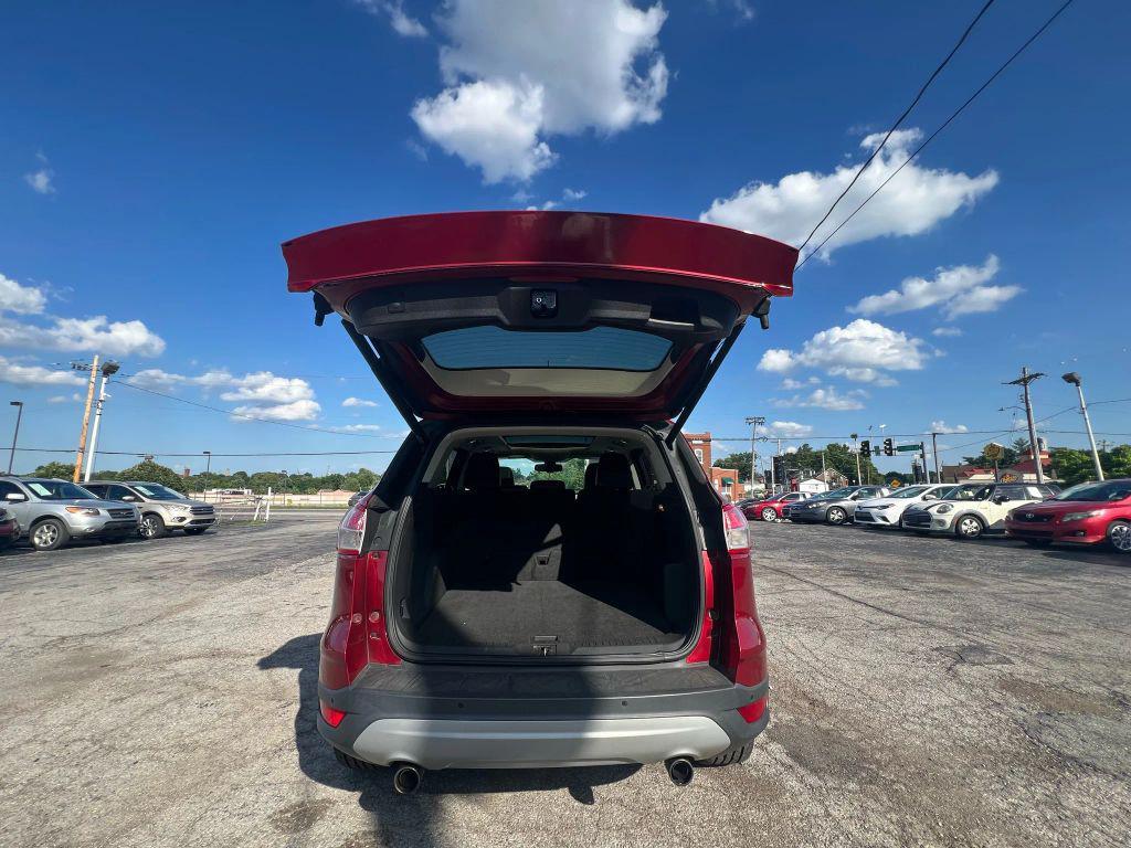 used 2013 Ford Escape car, priced at $5,600