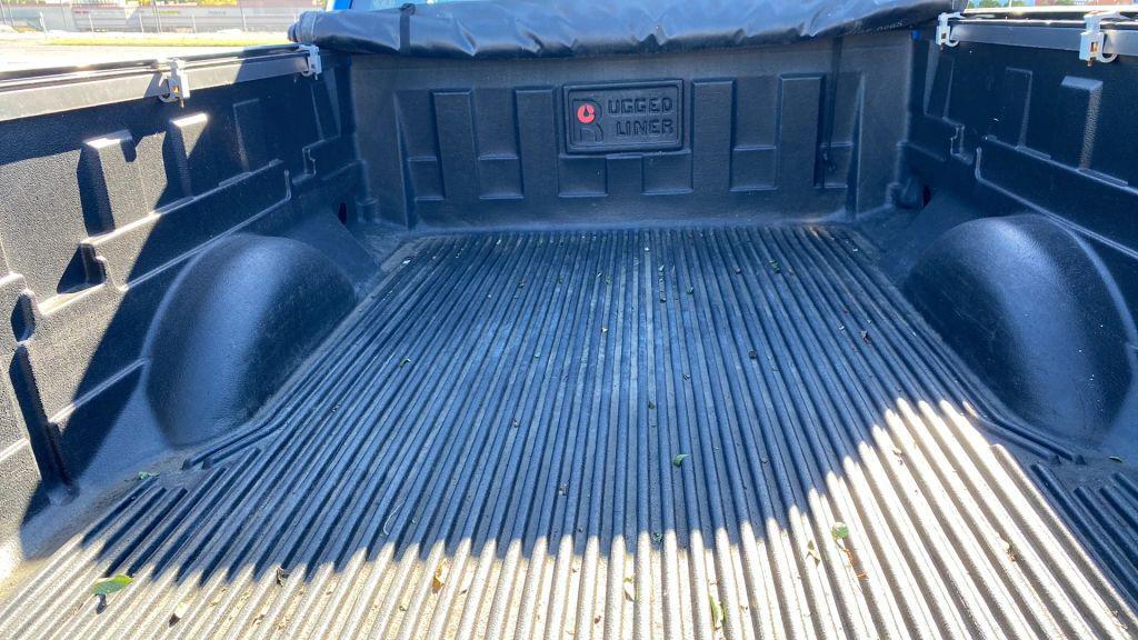 used 2009 Ford F-150 car, priced at $3,500