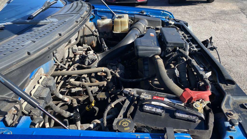 used 2009 Ford F-150 car, priced at $3,500