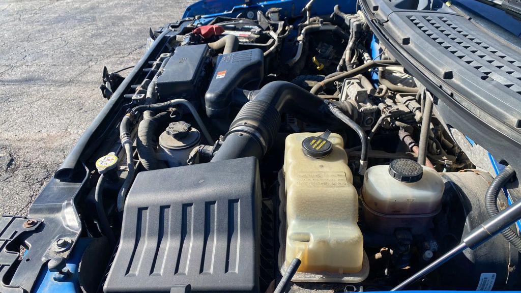 used 2009 Ford F-150 car, priced at $3,500
