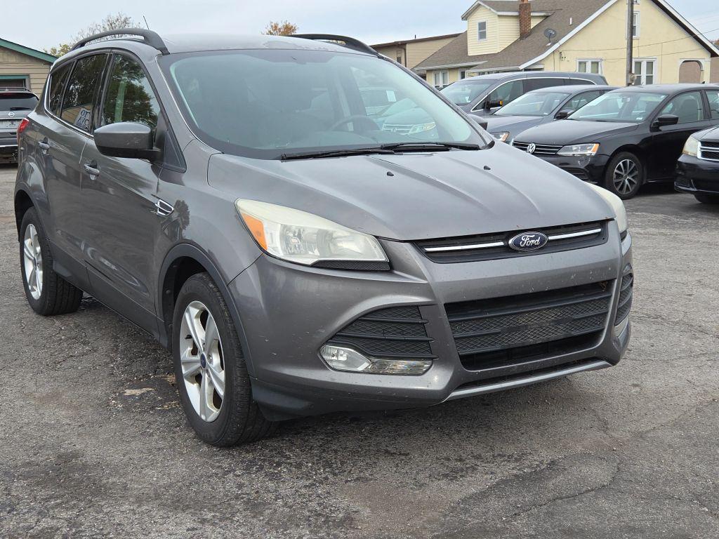 used 2014 Ford Escape car, priced at $5,900