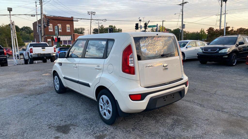 used 2013 Kia Soul car, priced at $5,399