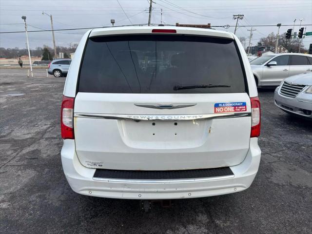 used 2014 Chrysler Town & Country car, priced at $5,900