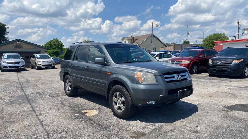 used 2007 Honda Pilot car, priced at $3,950