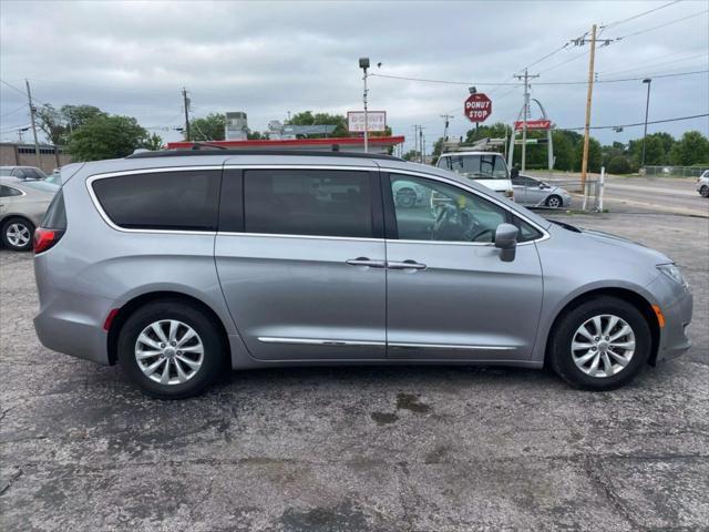 used 2017 Chrysler Pacifica car, priced at $7,900