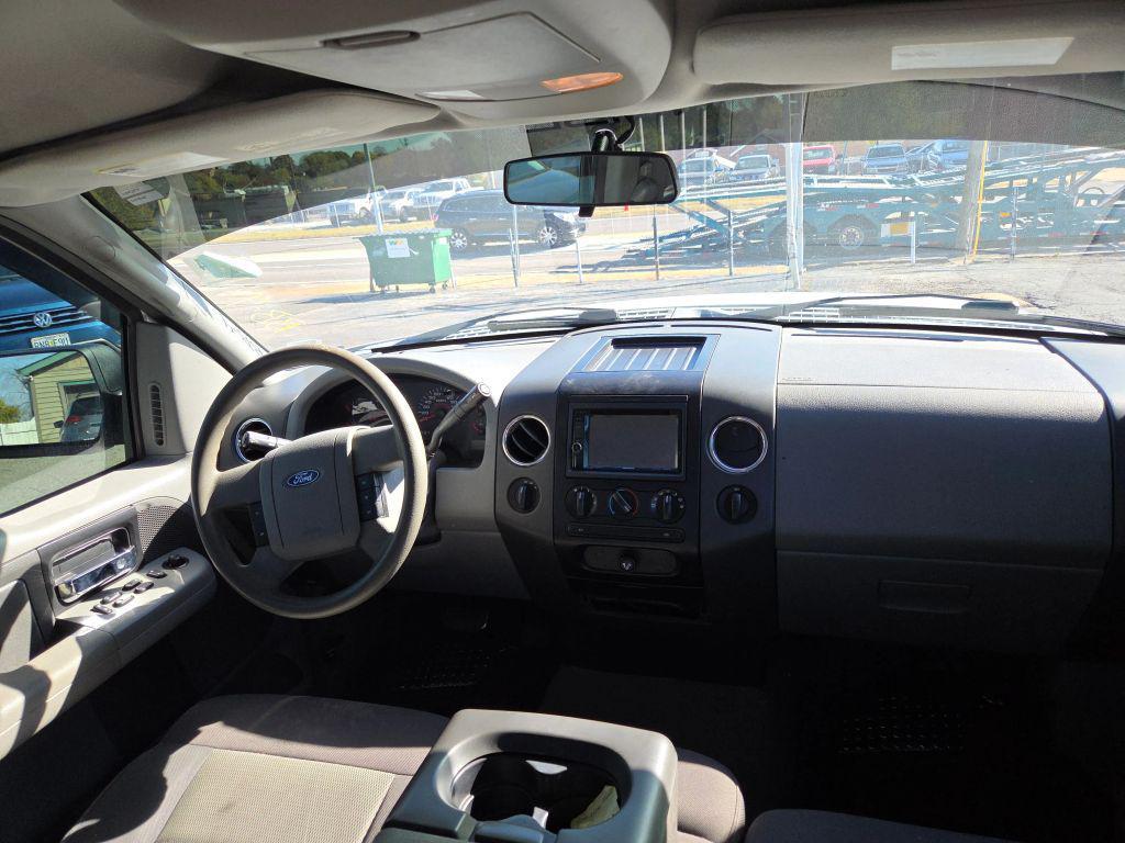 used 2006 Ford F-150 car, priced at $5,400