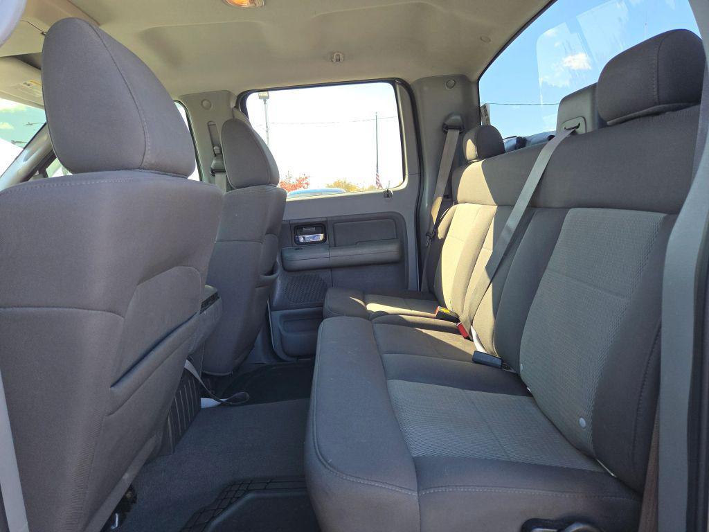 used 2006 Ford F-150 car, priced at $5,400