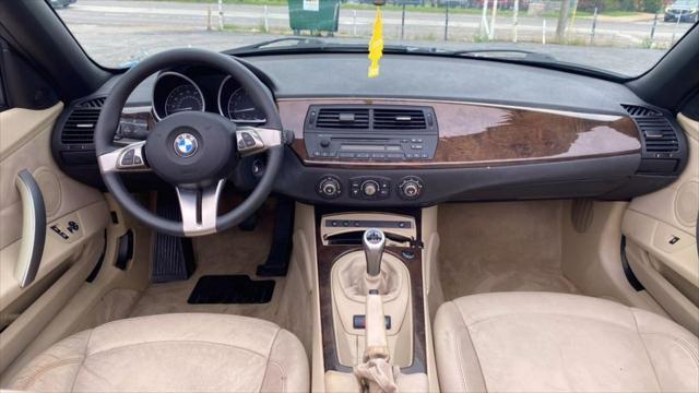 used 2007 BMW Z4 car, priced at $7,900