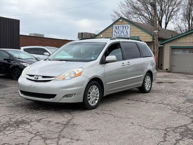 used 2009 Toyota Sienna car, priced at $4,900