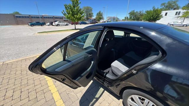 used 2017 Volkswagen Jetta car, priced at $7,500