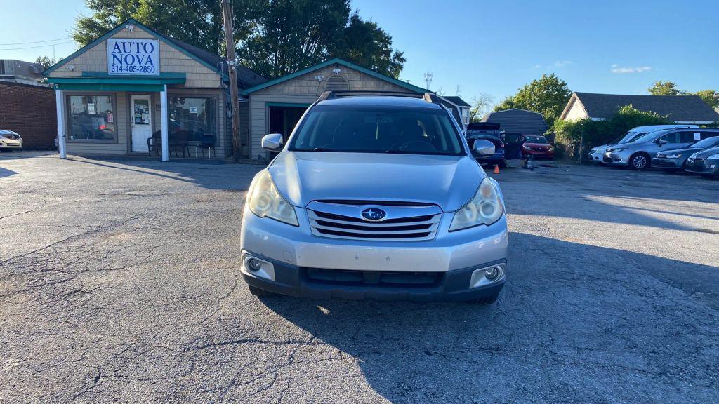 used 2012 Subaru Outback car, priced at $5,500