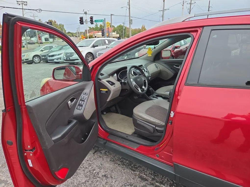 used 2013 Hyundai Tucson car, priced at $5,900
