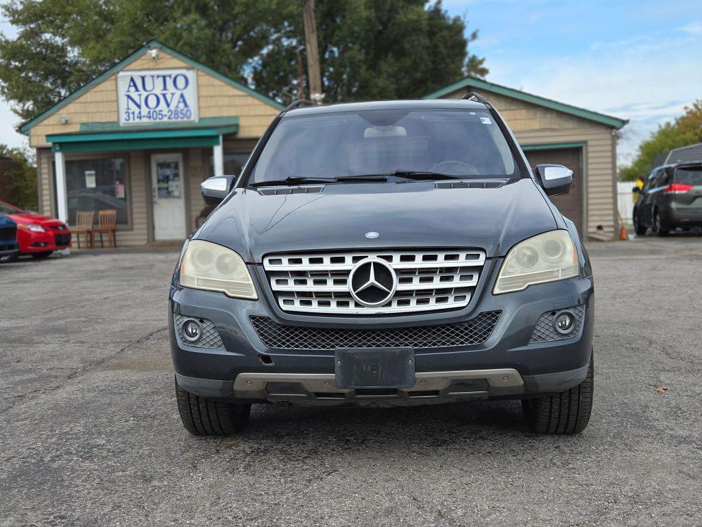 used 2010 Mercedes-Benz M-Class car, priced at $6,400