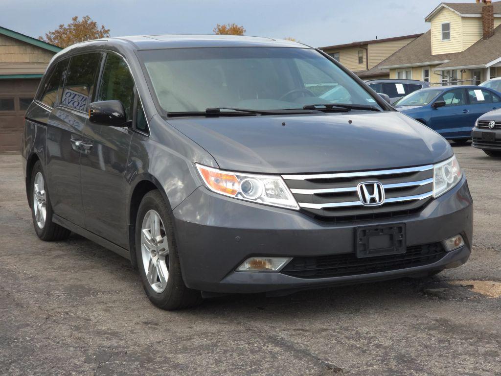 used 2012 Honda Odyssey car, priced at $5,900