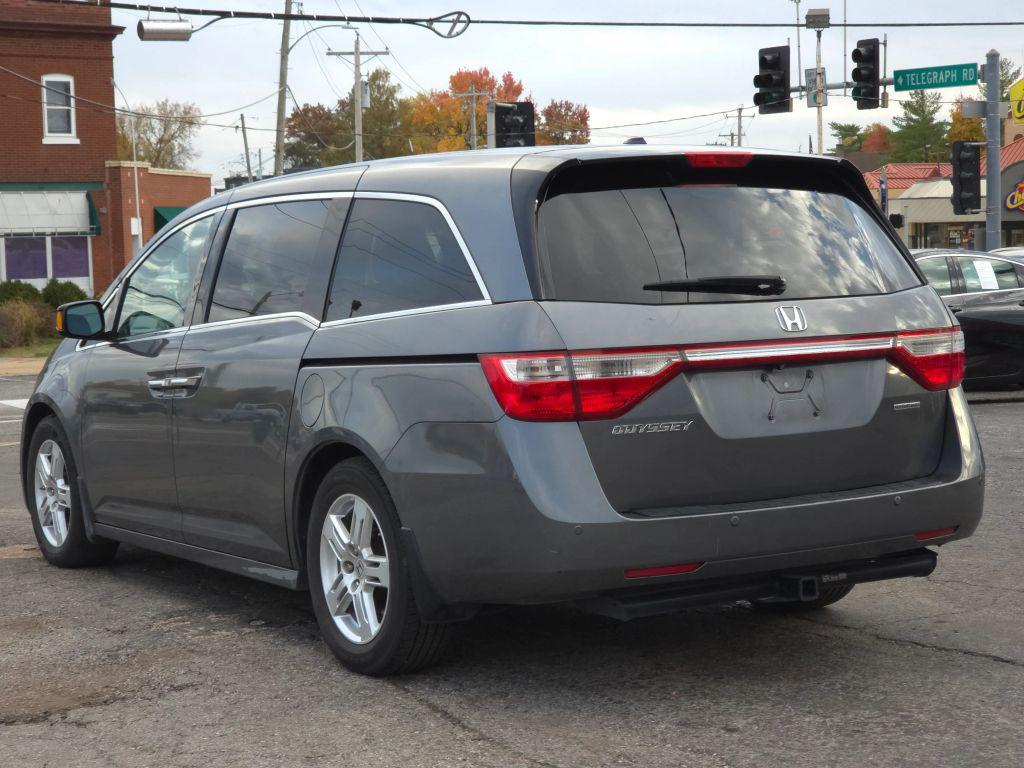 used 2012 Honda Odyssey car, priced at $5,900