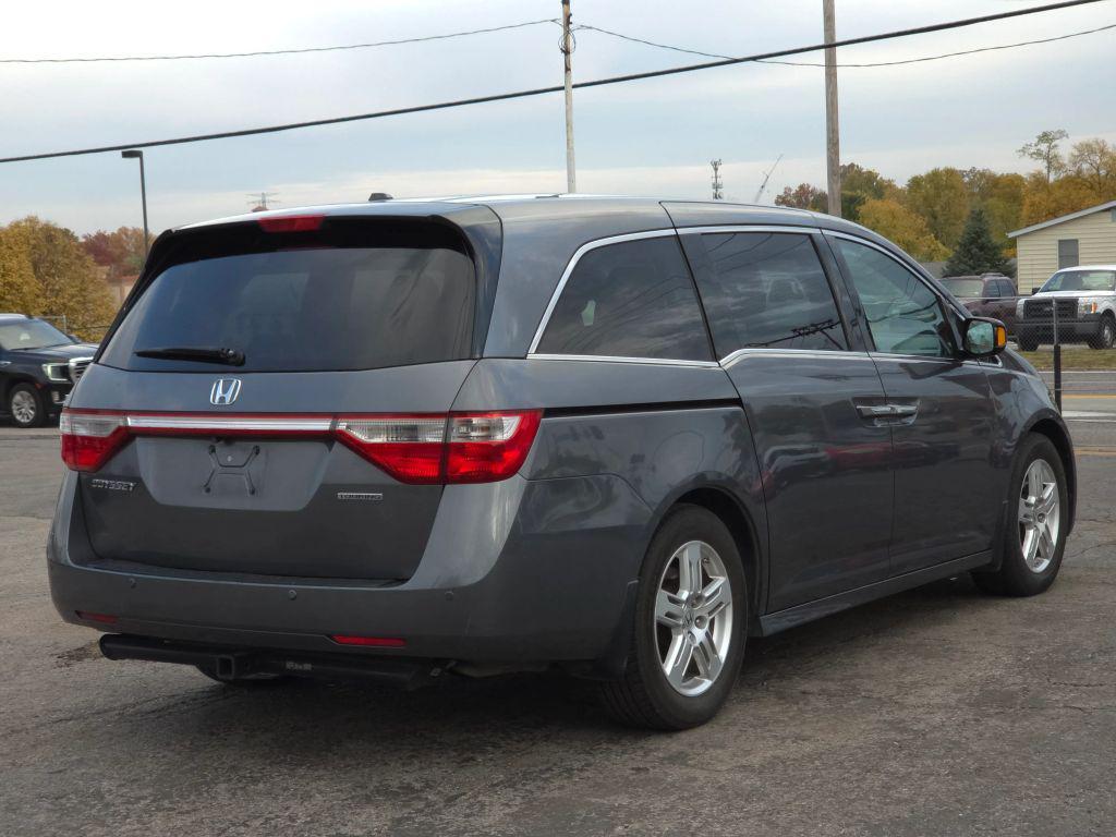used 2012 Honda Odyssey car, priced at $5,900