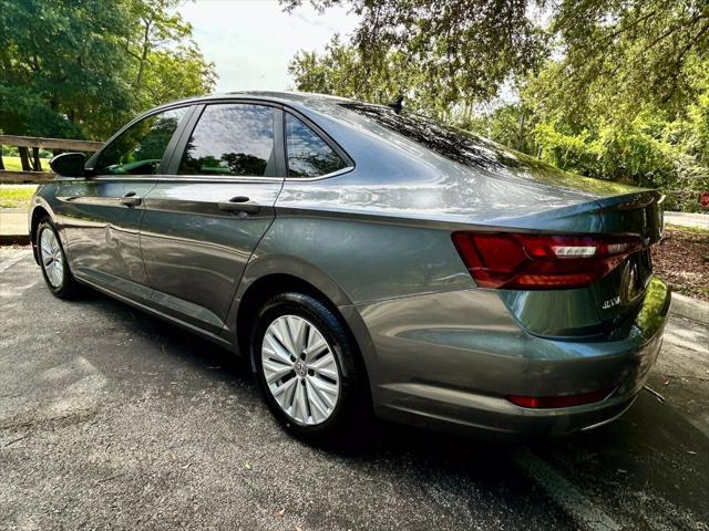 used 2019 Volkswagen Jetta car