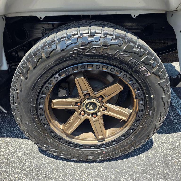 used 2018 Chevrolet Silverado 1500 car, priced at $22,988