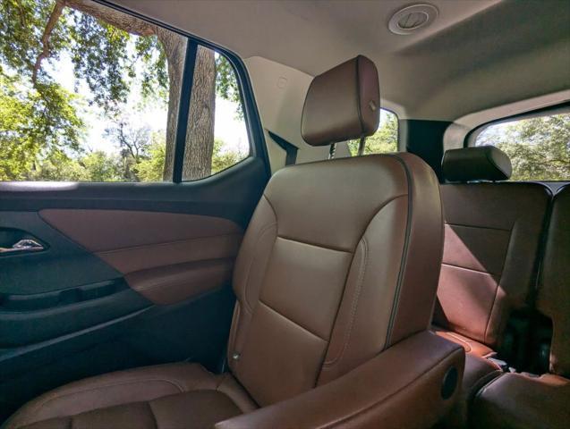 used 2018 Chevrolet Traverse car, priced at $18,988