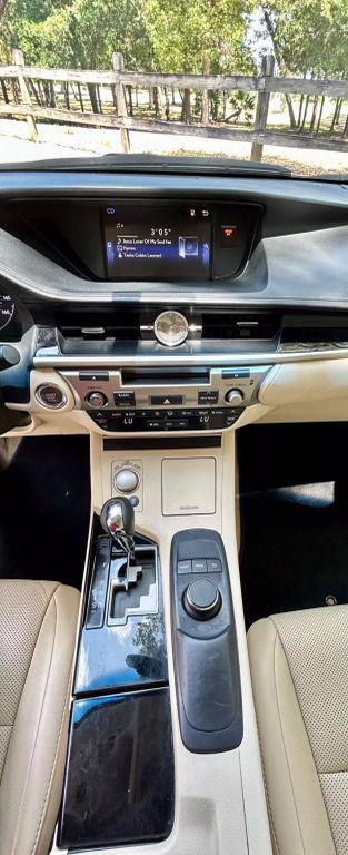 used 2015 Lexus ES 350 car, priced at $13,588