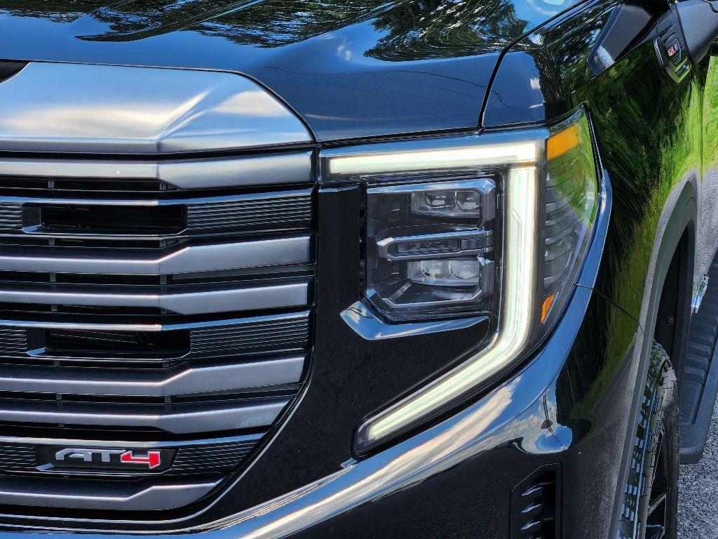 used 2024 GMC Sierra 1500 car, priced at $62,000