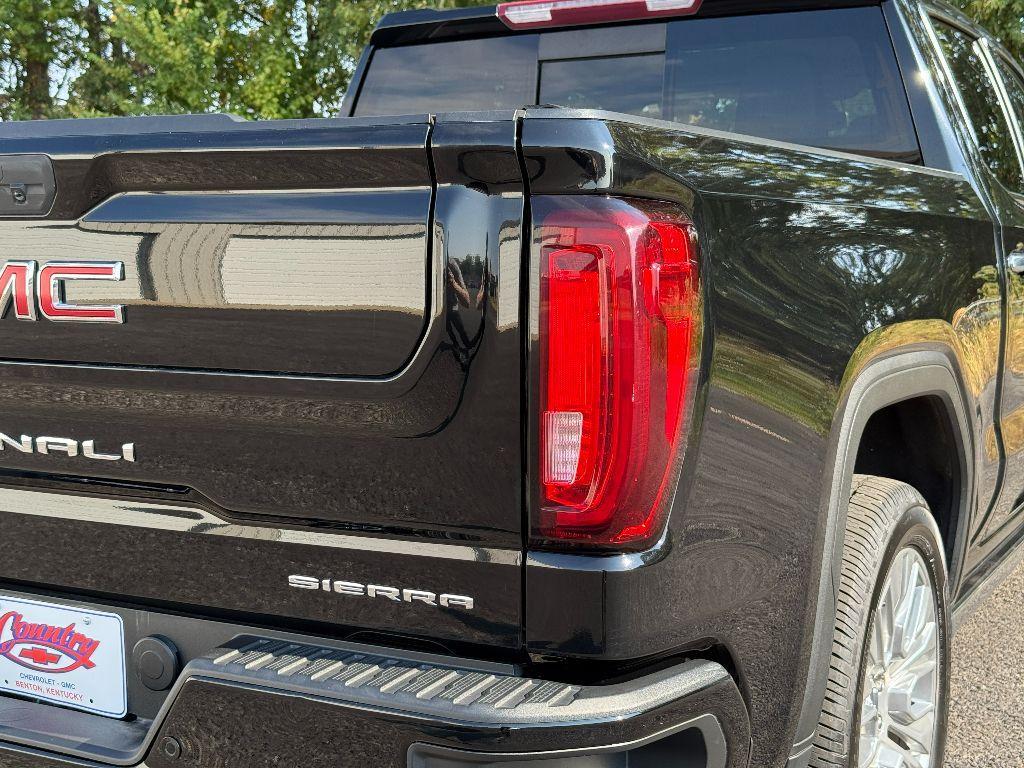 used 2022 GMC Sierra 1500 Limited car, priced at $44,750