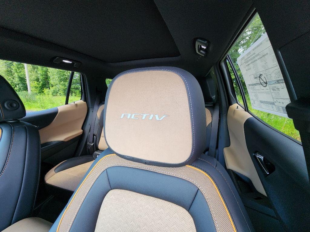 new 2026 Chevrolet Equinox car, priced at $38,925