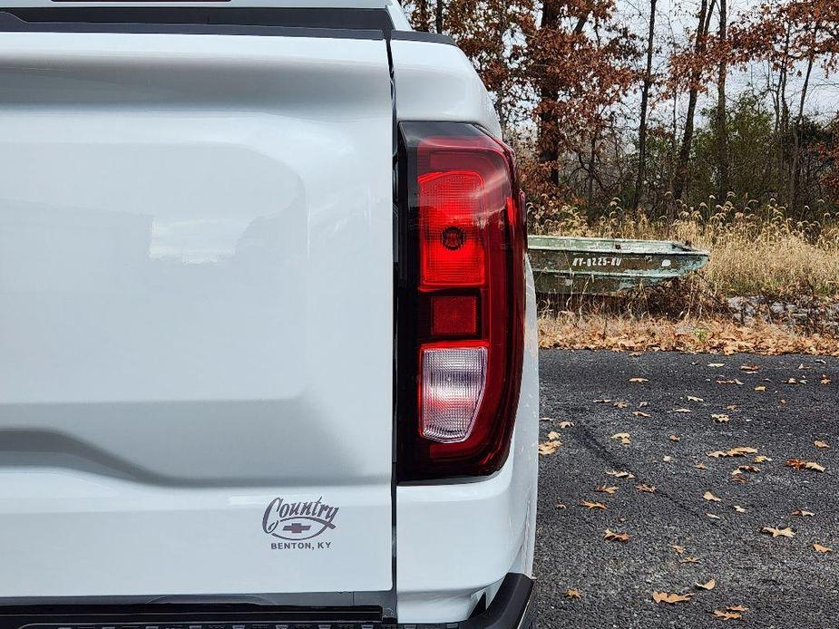 new 2025 GMC Sierra 1500 car, priced at $44,886