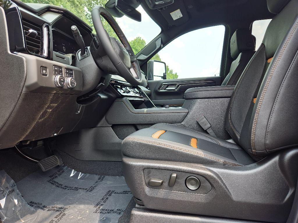 new 2025 GMC Sierra 2500 car, priced at $80,255