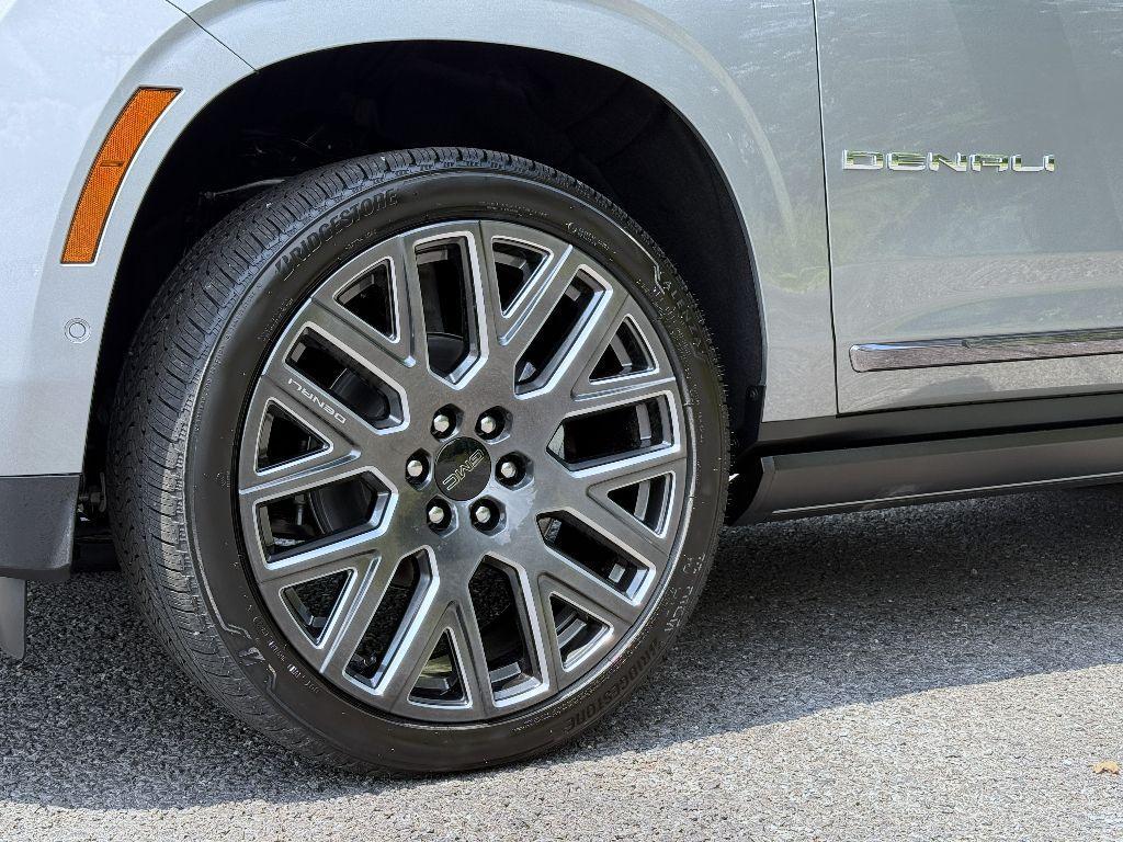 new 2025 GMC Yukon car, priced at $107,590