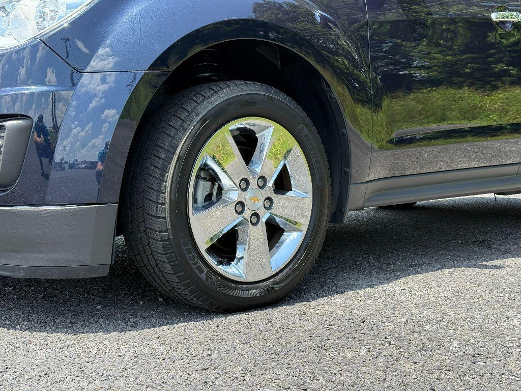 used 2015 Chevrolet Equinox car, priced at $9,700