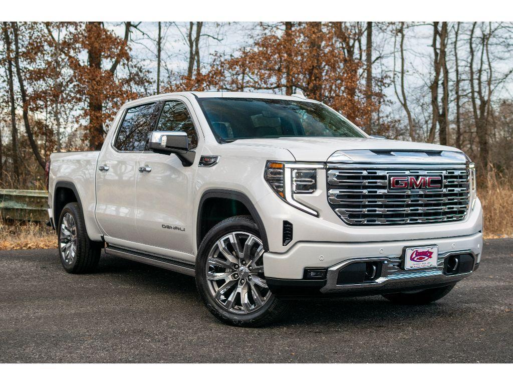 new 2025 GMC Sierra 1500 car, priced at $70,690