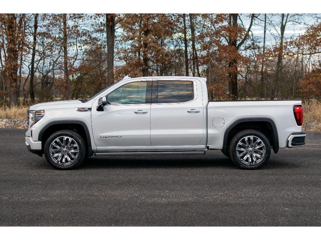 new 2025 GMC Sierra 1500 car, priced at $70,690