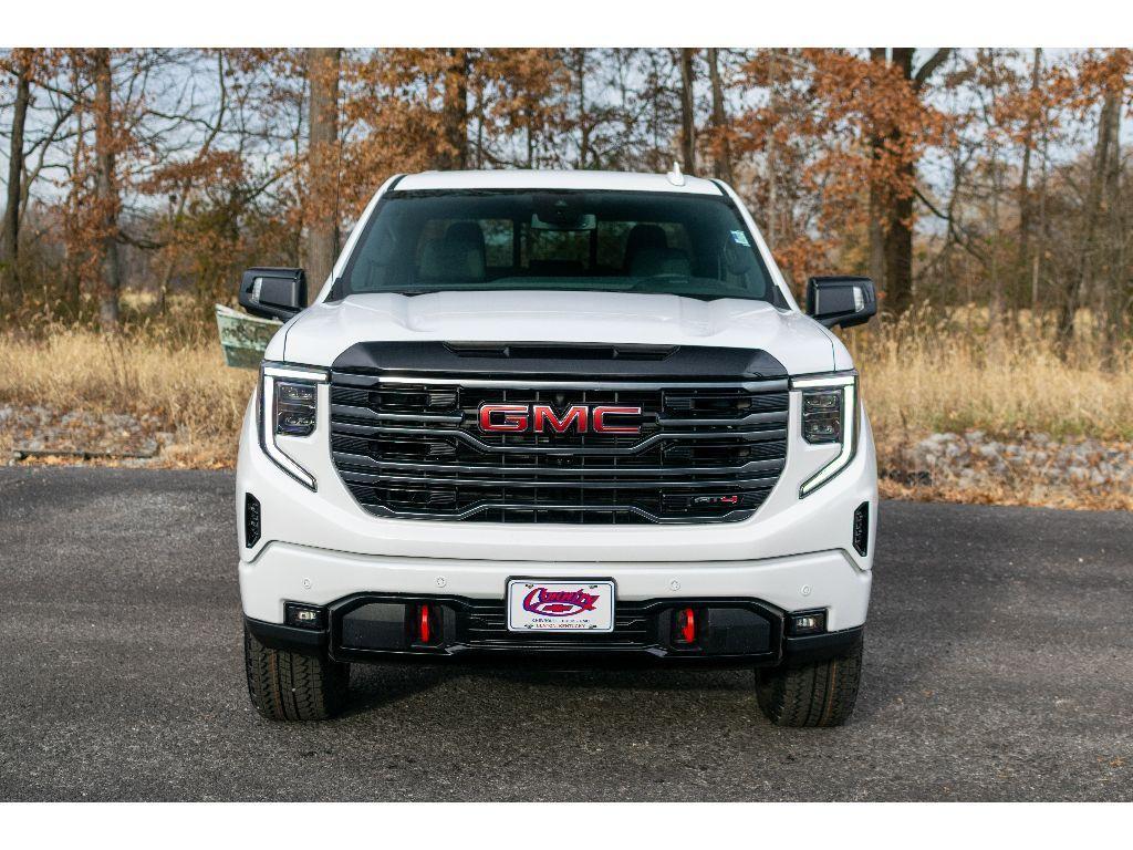 new 2025 GMC Sierra 1500 car, priced at $63,674