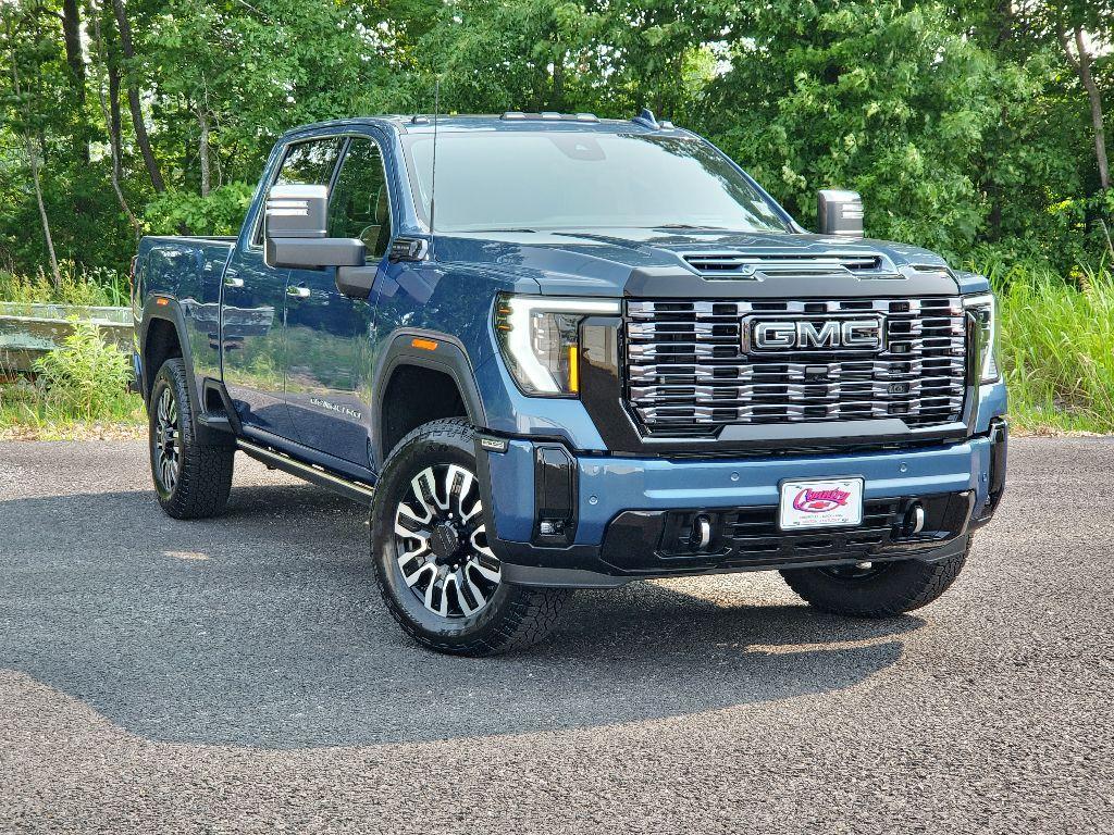 new 2025 GMC Sierra 2500 car, priced at $91,227