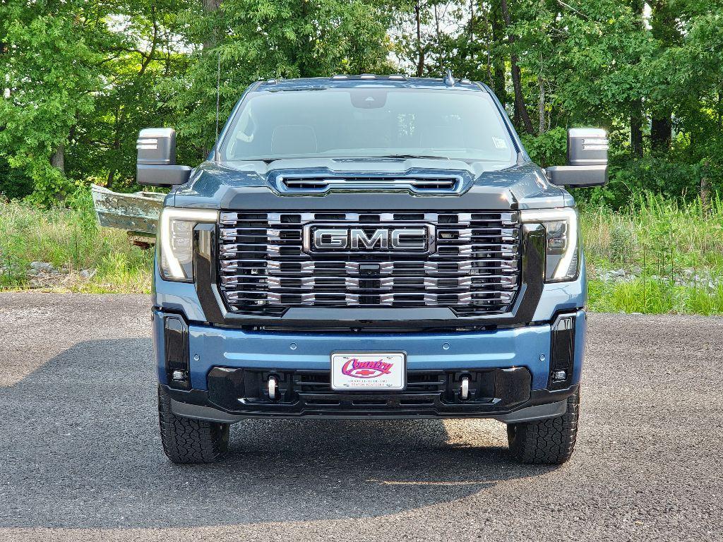 new 2025 GMC Sierra 2500 car, priced at $91,227