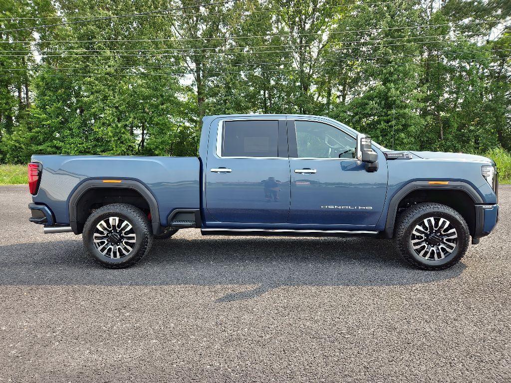 new 2025 GMC Sierra 2500 car, priced at $91,227