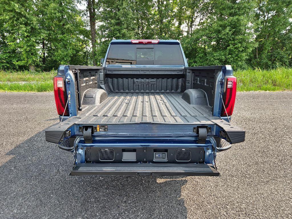 new 2025 GMC Sierra 2500 car, priced at $91,227